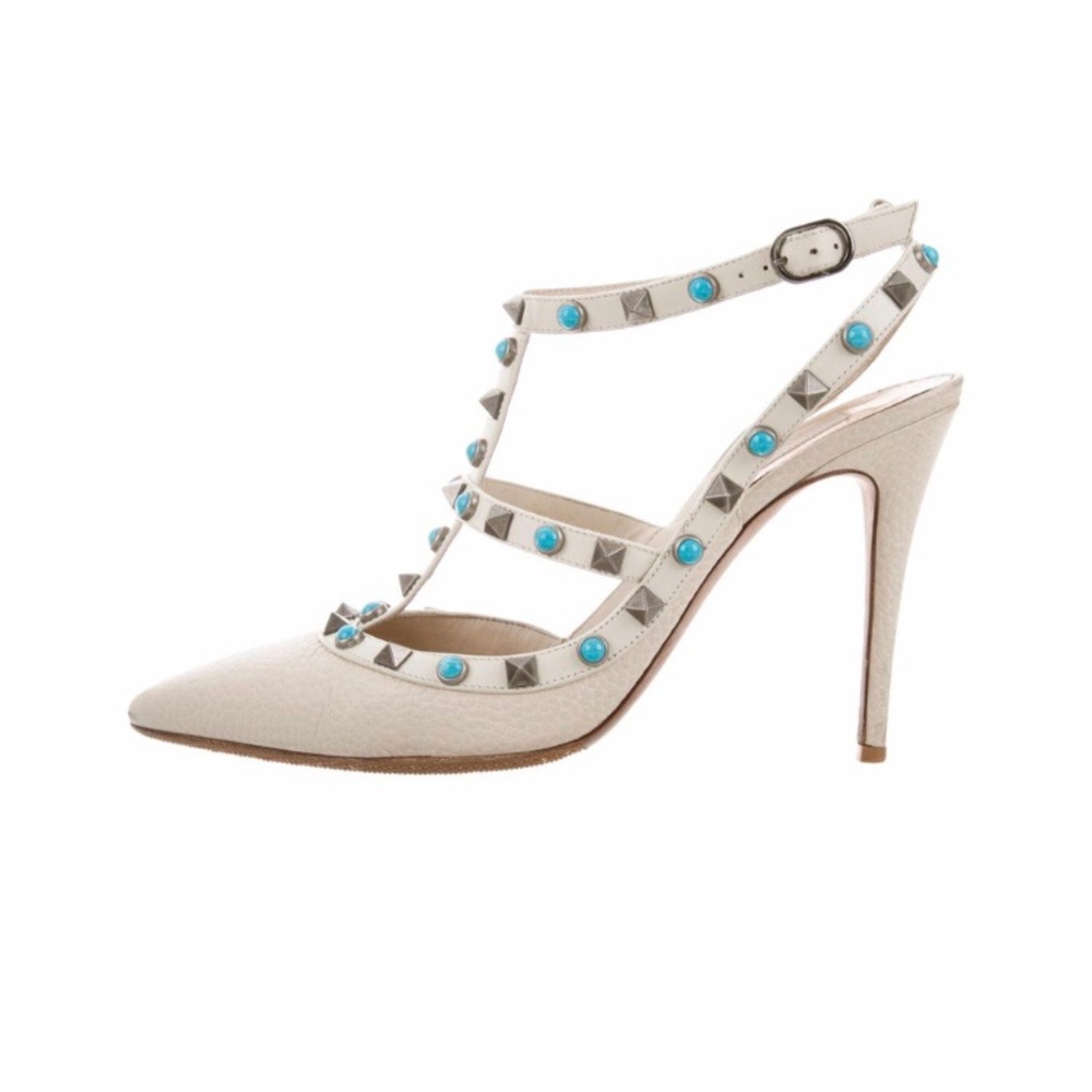 Valentino Rolling Rockstud Pumps